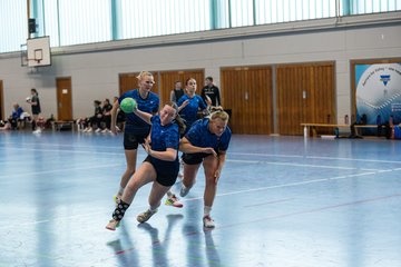 Bild 236 - F HSG Kremperheide/Muensterdorf - HSG Holstein Kiel/Kronshagen : Ergebnis: 31:26